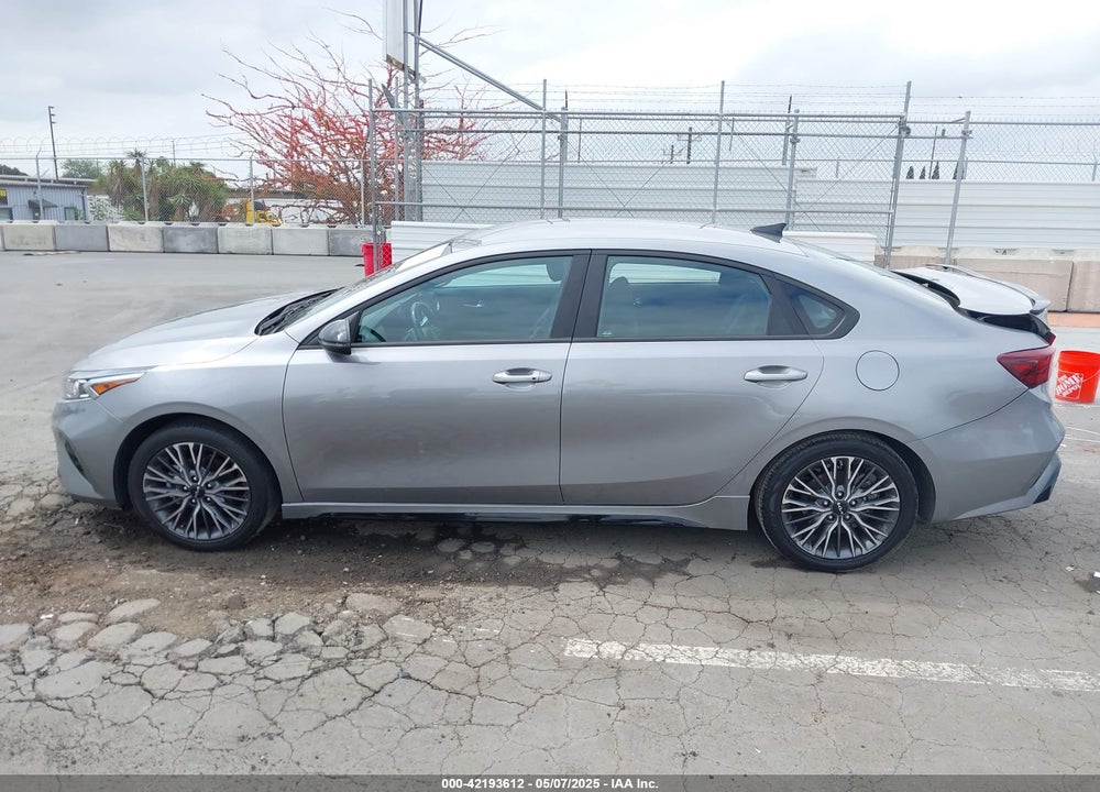 2023 KIA FORTE VIN: 3KPF54ADXPE640609