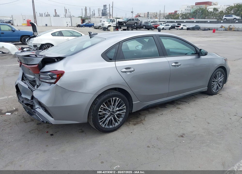 2023 KIA FORTE VIN: 3KPF54ADXPE640609