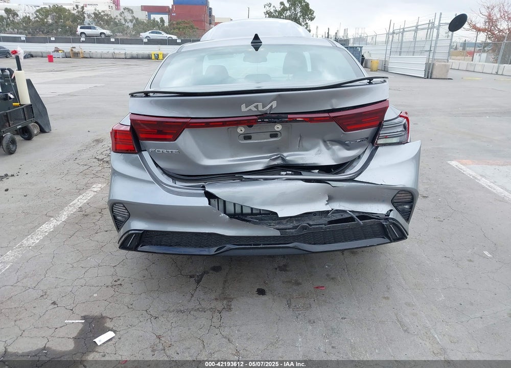 2023 KIA FORTE VIN: 3KPF54ADXPE640609