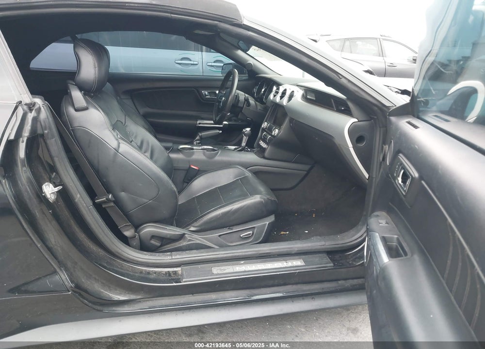 2015 FORD MUSTANG VIN: 1FATP8FF8F5327105