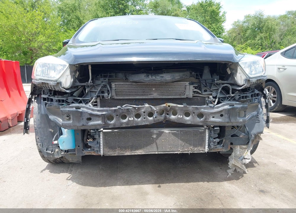 2017 FORD ESCAPE SE VIN: 1FMCU0GD3HUC09372