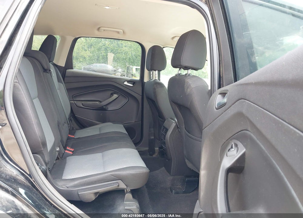 2017 FORD ESCAPE SE VIN: 1FMCU0GD3HUC09372