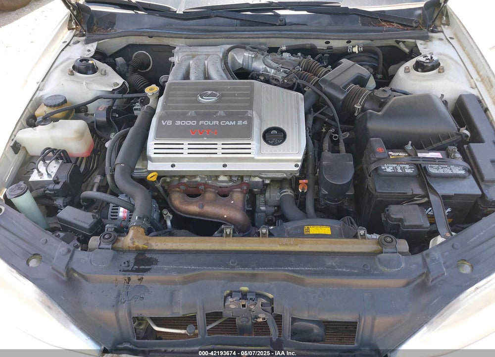 2001 LEXUS ES 300 VIN: JT8BF28G110321601