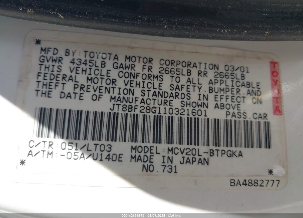 2001 LEXUS ES 300 VIN: JT8BF28G110321601
