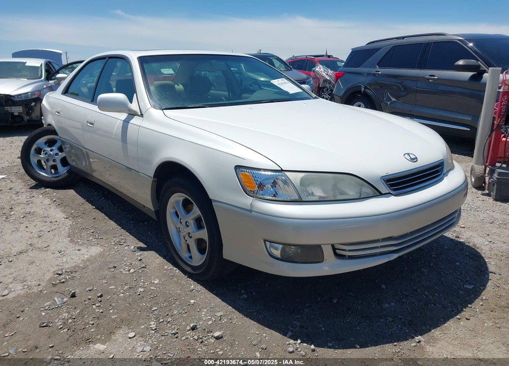 2001 LEXUS ES 300 VIN: JT8BF28G110321601