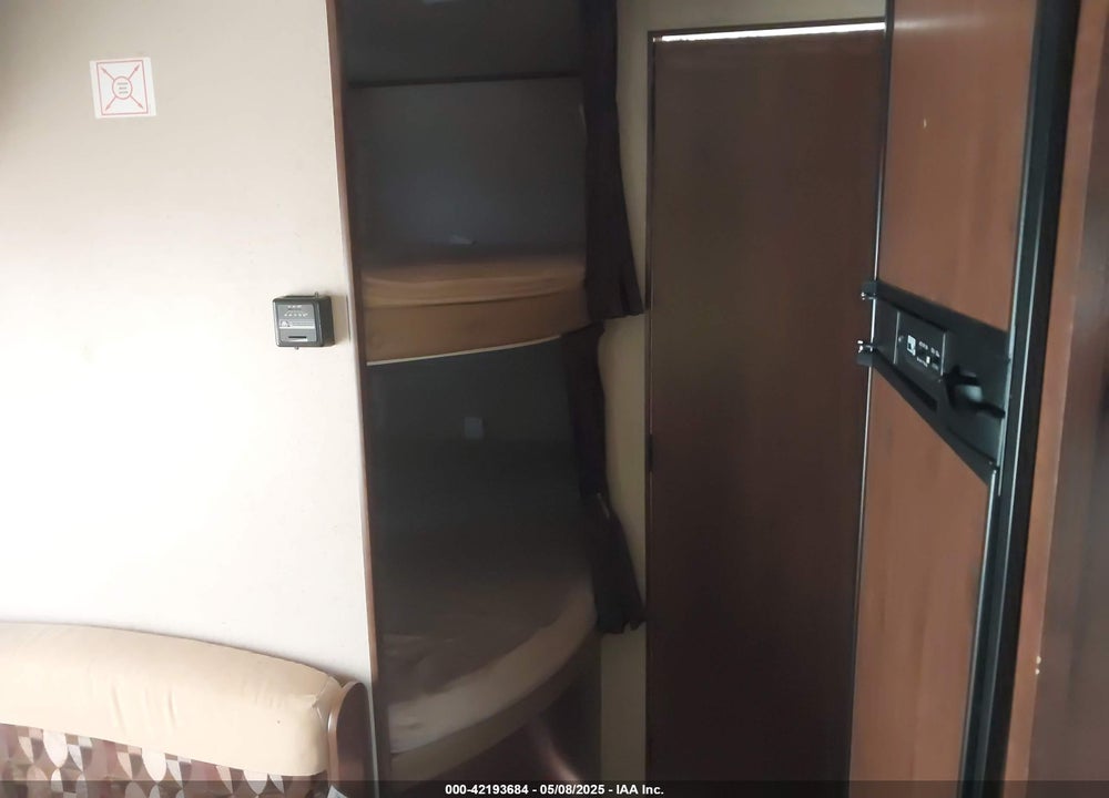 2016 JAYCO OTHER VIN: 1UJBJ0BN2G17V0194