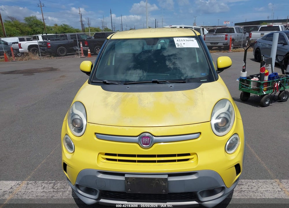 2014 FIAT 500L TREKKING VIN: ZFBCFADH7EZ020527