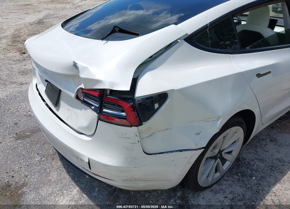 2021 TESLA MODEL 3 STANDARD RANGE PLUS REAR-WHEEL DRIVE VIN: 5YJ3E1EA9MF060081