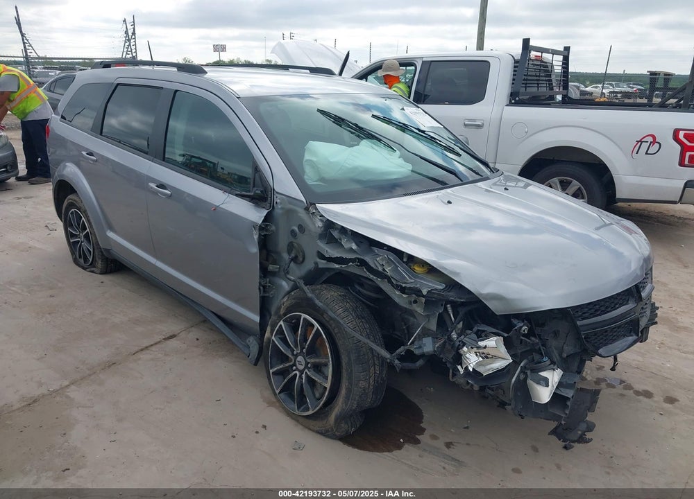 2018 DODGE JOURNEY SE VIN: 3C4PDCAB1JT474158