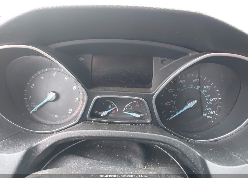 2014 FORD FOCUS VIN: 1FADP3K25EL140375
