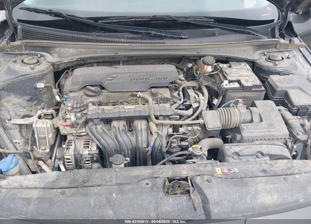 2022 HYUNDAI ELANTRA VIN: 5NPLS4AG0NH064477