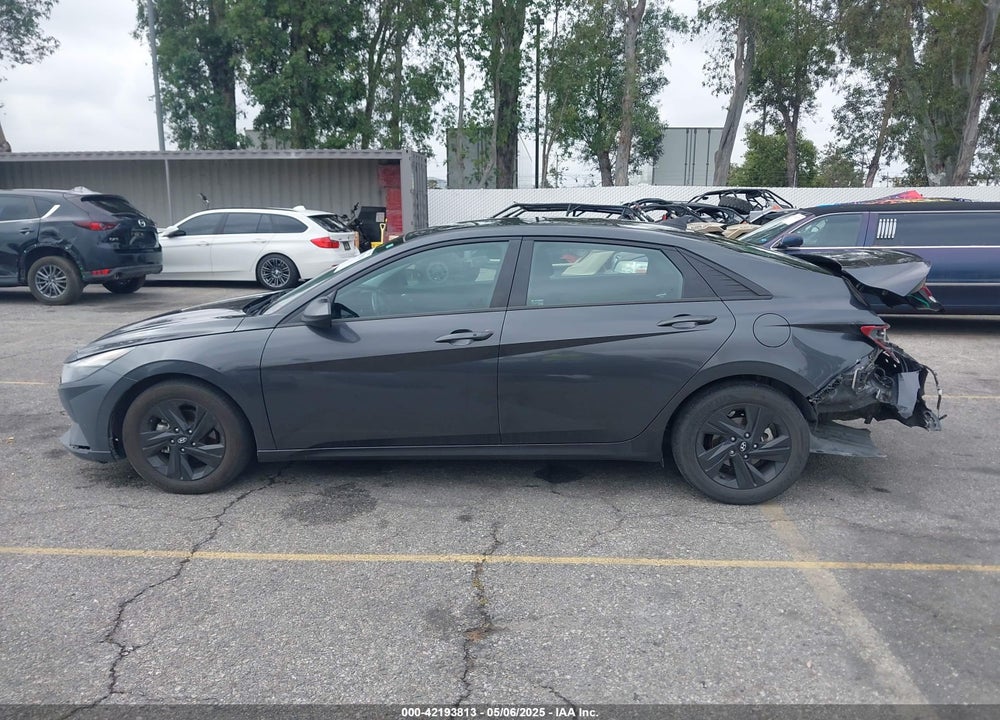 2022 HYUNDAI ELANTRA VIN: 5NPLS4AG0NH064477