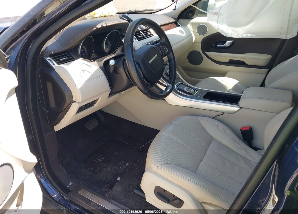 2015 LAND ROVER RANGE ROVER EVOQUE VIN: SALVV2BG9FH992381