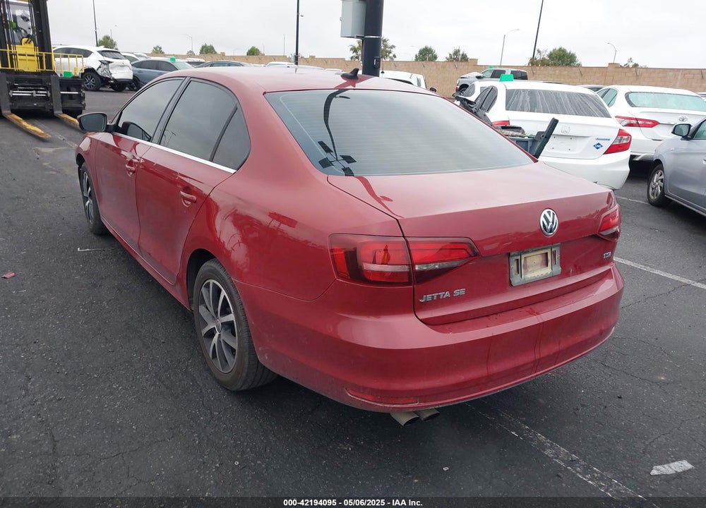 2017 VOLKSWAGEN JETTA 1.4T SE VIN: 3VWDB7AJ8HM256114