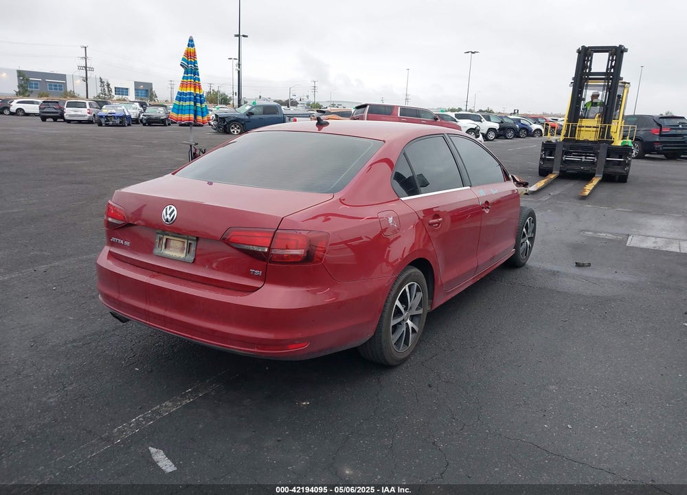 2017 VOLKSWAGEN JETTA 1.4T SE VIN: 3VWDB7AJ8HM256114