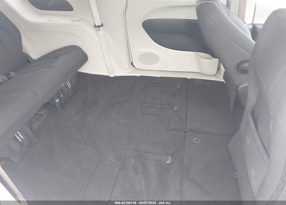 2018 CHRYSLER PACIFICA VIN: 2C4RC1FG1JR271584