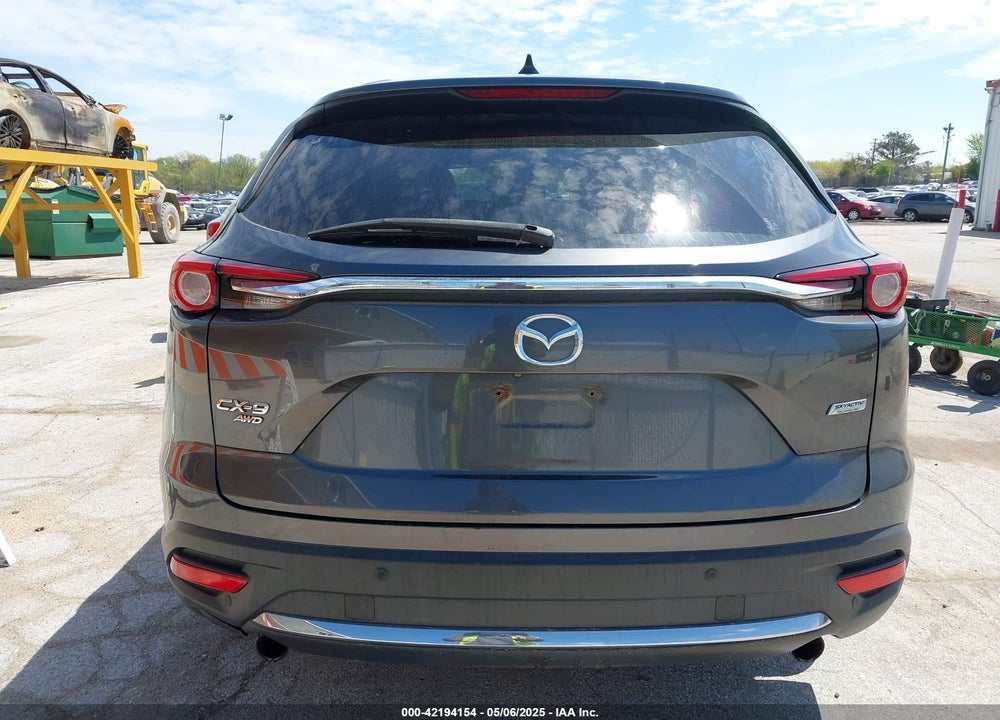 2016 MAZDA CX-9 SIGNATURE VIN: JM3TCBEY2G0124433