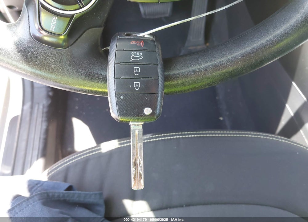 2016 KIA SOUL VIN: KNDJP3A53G7261071