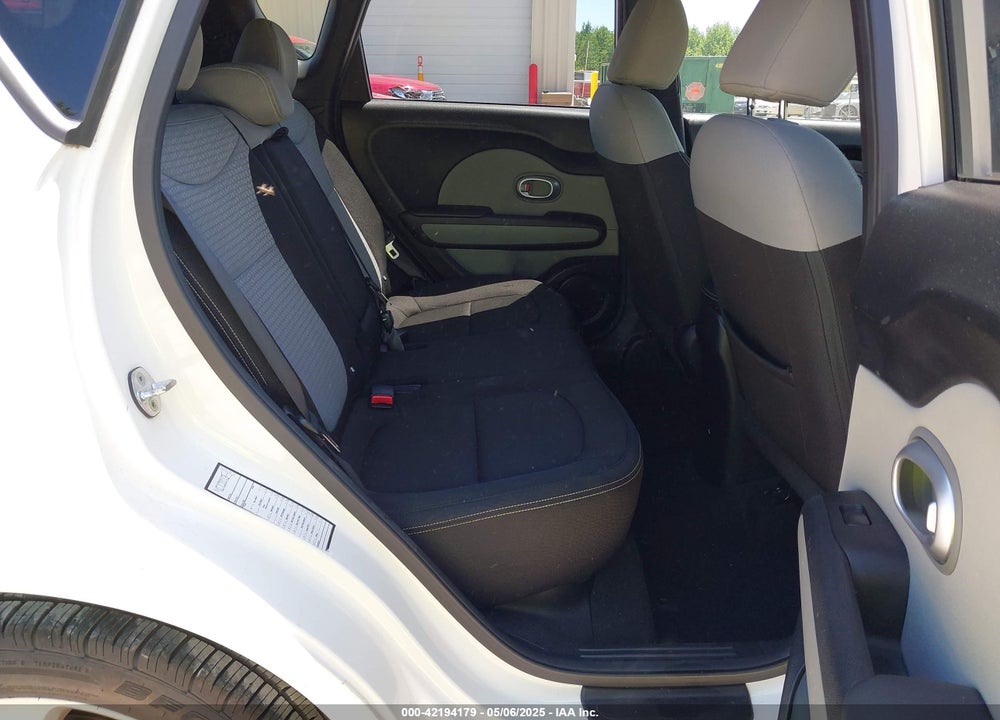 2016 KIA SOUL VIN: KNDJP3A53G7261071