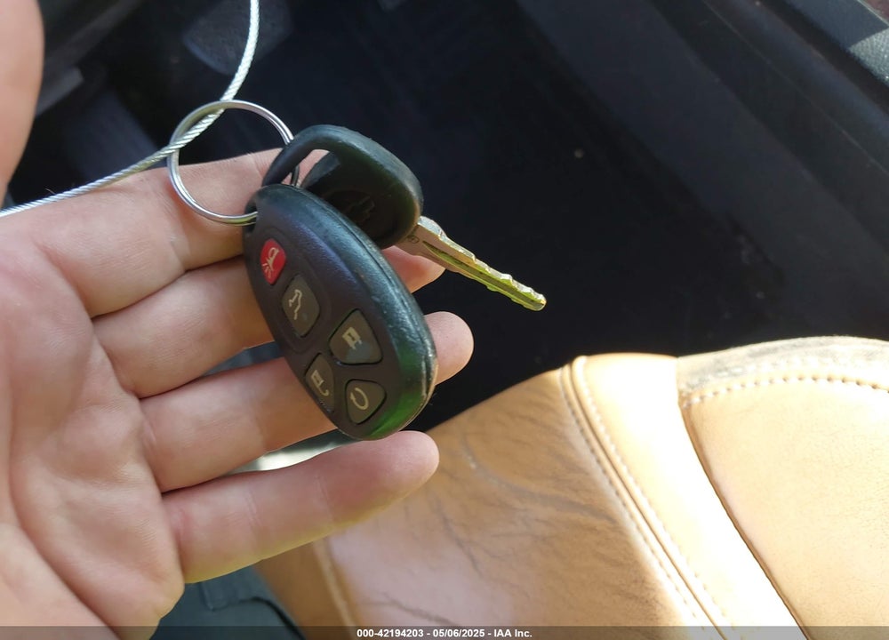 2013 CHEVROLET TRAVERSE LTZ VIN: 1GNKVLKD8DJ185692