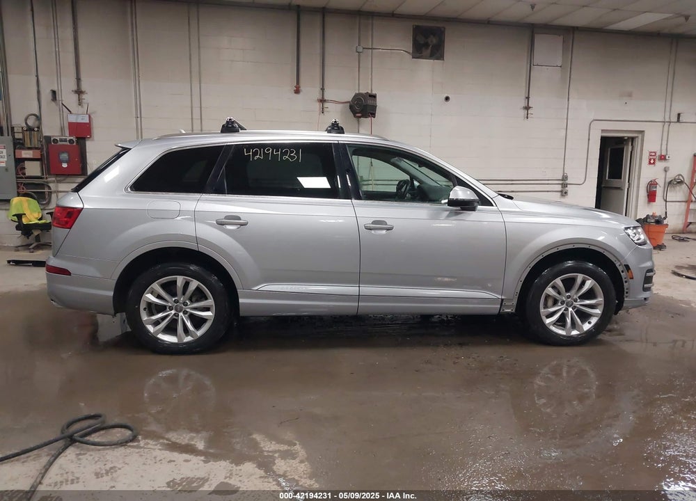 2017 AUDI Q7 VIN: WA1LAAF79HD039429