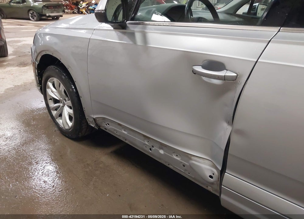 2017 AUDI Q7 VIN: WA1LAAF79HD039429