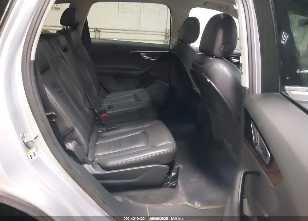 2017 AUDI Q7 VIN: WA1LAAF79HD039429
