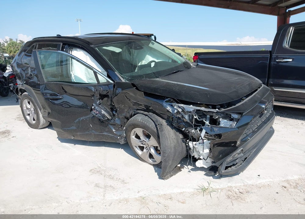 2023 TOYOTA RAV4 XLE VIN: 2T3W1RFVXPW249197