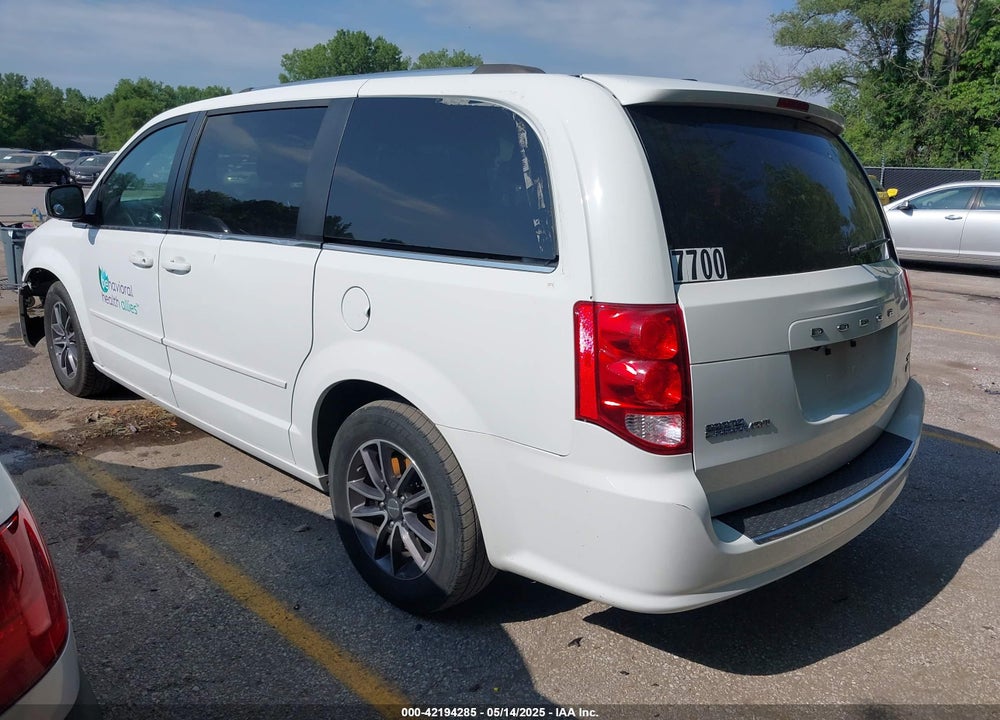2017 DODGE GRAND CARAVAN SXT VIN: 2C4RDGCG1HR867700
