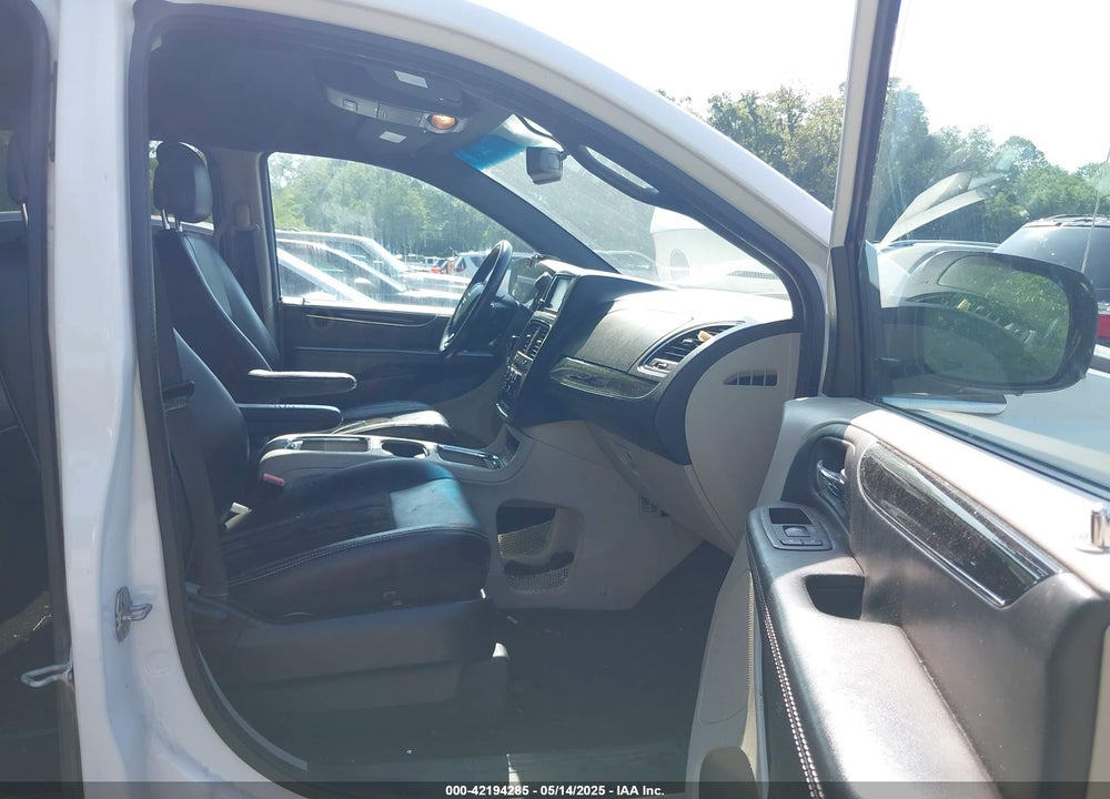 2017 DODGE GRAND CARAVAN SXT VIN: 2C4RDGCG1HR867700
