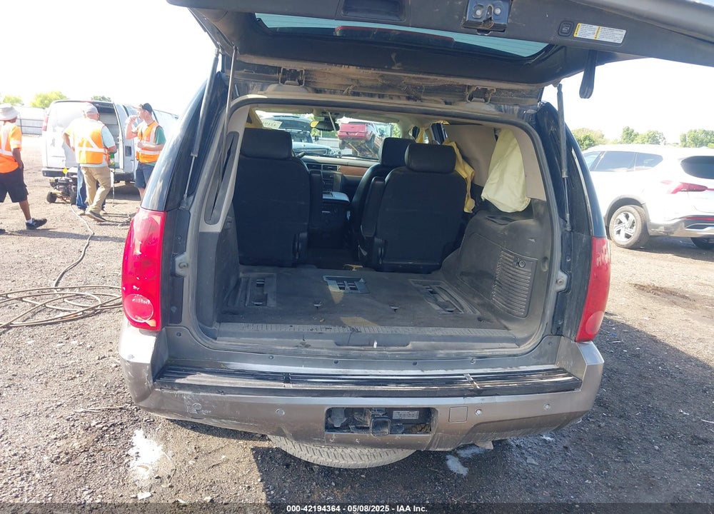 2007 GMC YUKON VIN: 1GKFK13027R207618