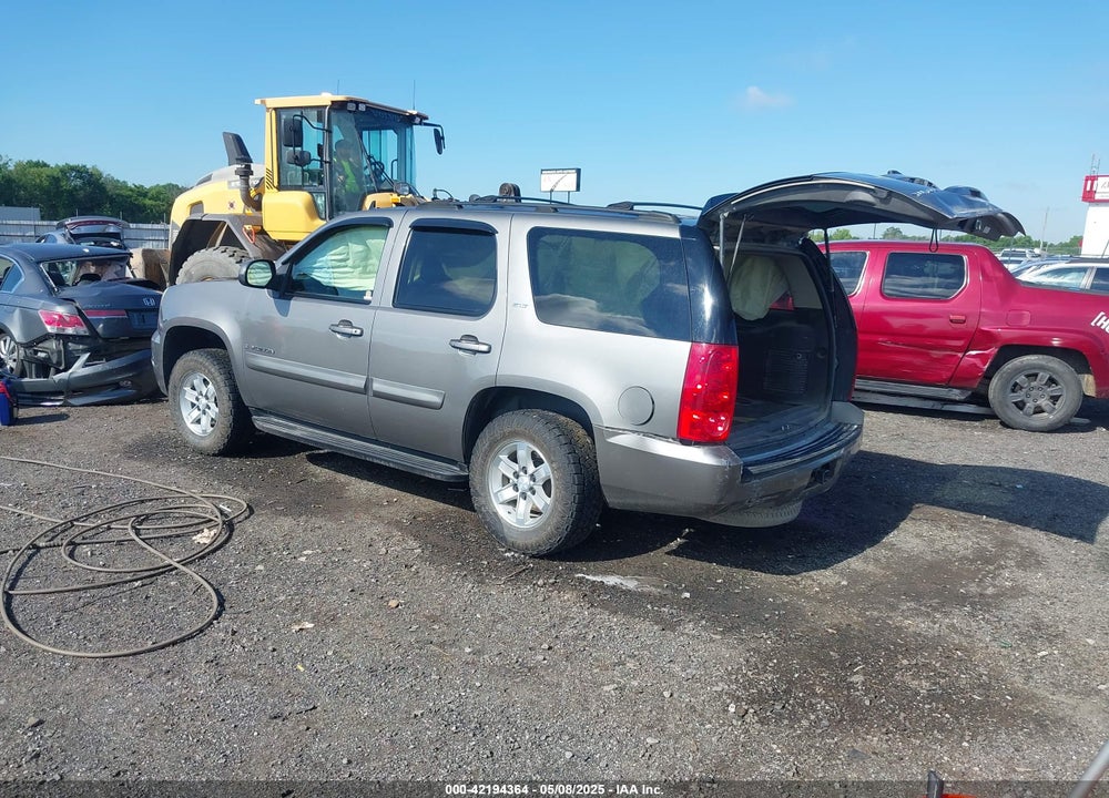 2007 GMC YUKON VIN: 1GKFK13027R207618