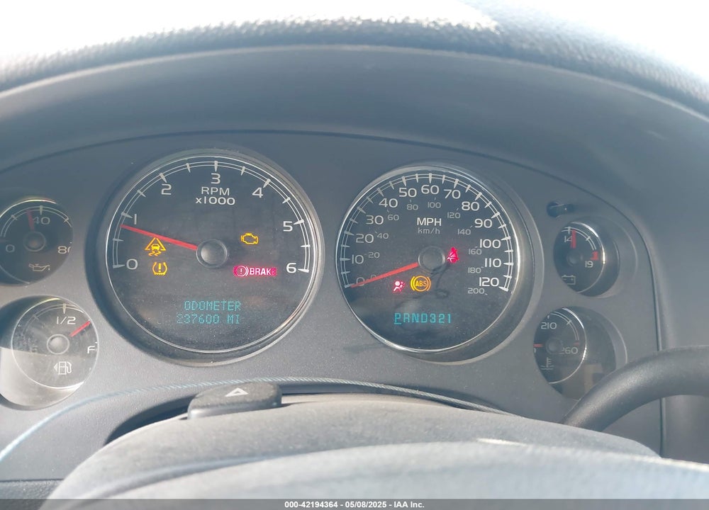 2007 GMC YUKON VIN: 1GKFK13027R207618