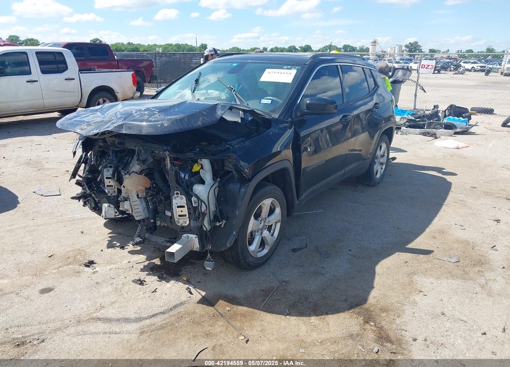 2018 JEEP COMPASS LATITUDE FWD VIN: 3C4NJCBB0JT272524
