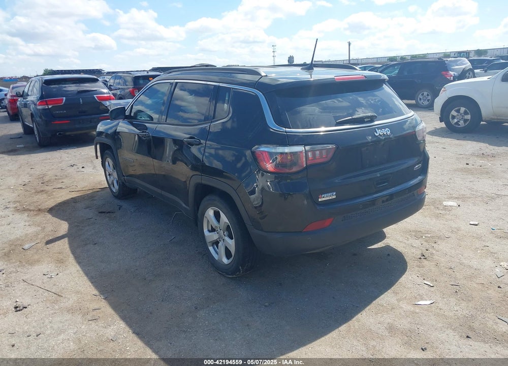 2018 JEEP COMPASS LATITUDE FWD VIN: 3C4NJCBB0JT272524