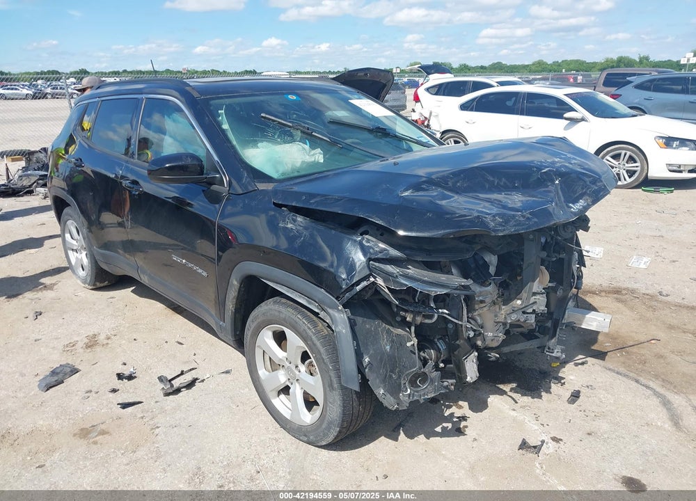 2018 JEEP COMPASS LATITUDE FWD VIN: 3C4NJCBB0JT272524