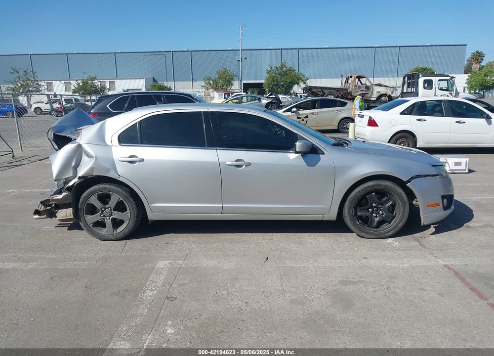 2011 FORD FUSION VIN: 3FAHP0HA9BR135448