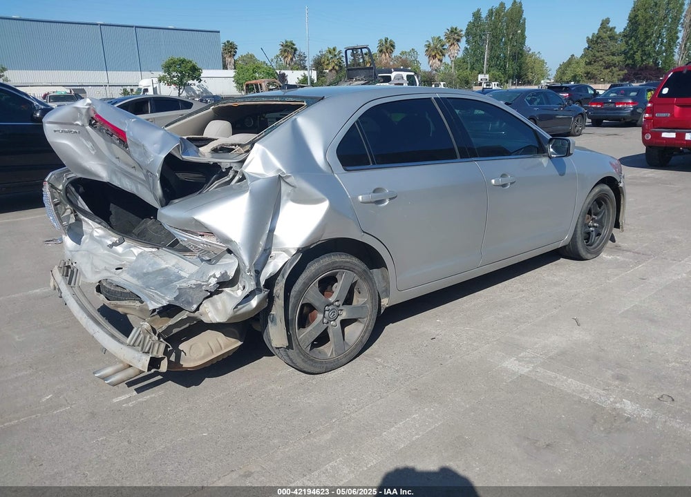 2011 FORD FUSION VIN: 3FAHP0HA9BR135448