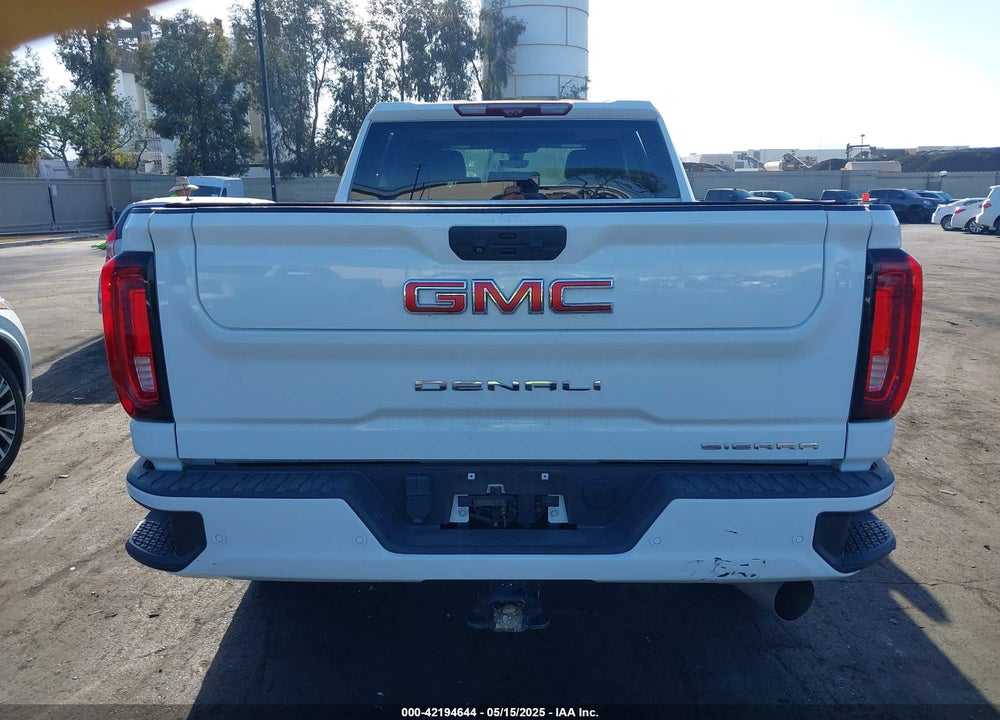 2021 GMC SIERRA 2500HD 4WD  STANDARD BED DENALI VIN: 1GT49REY7MF272638