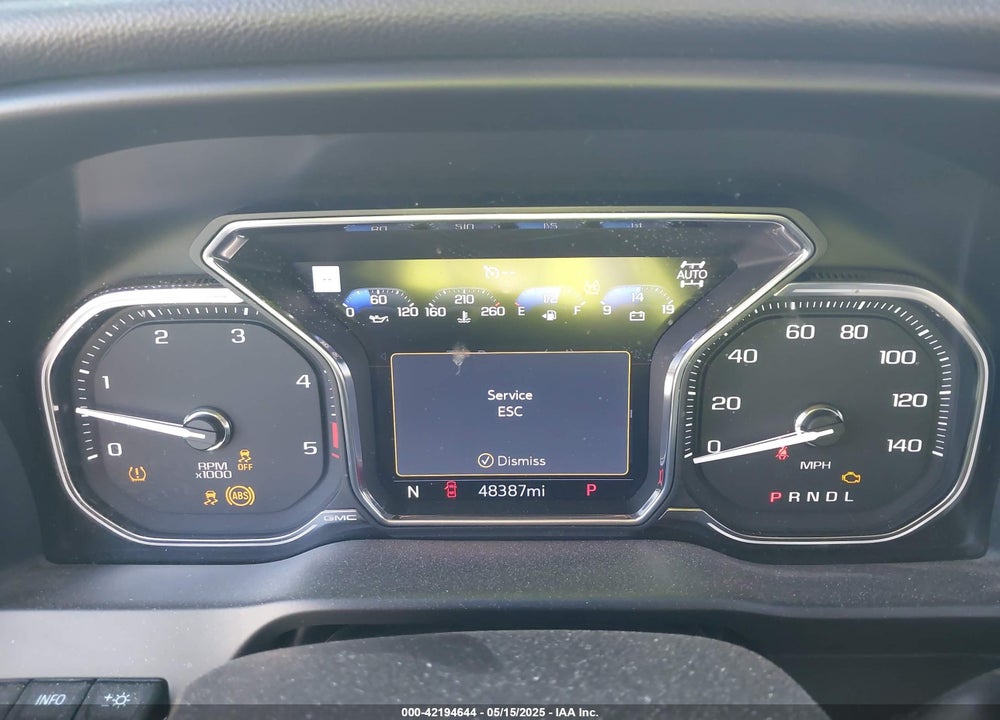 2021 GMC SIERRA 2500HD 4WD  STANDARD BED DENALI VIN: 1GT49REY7MF272638