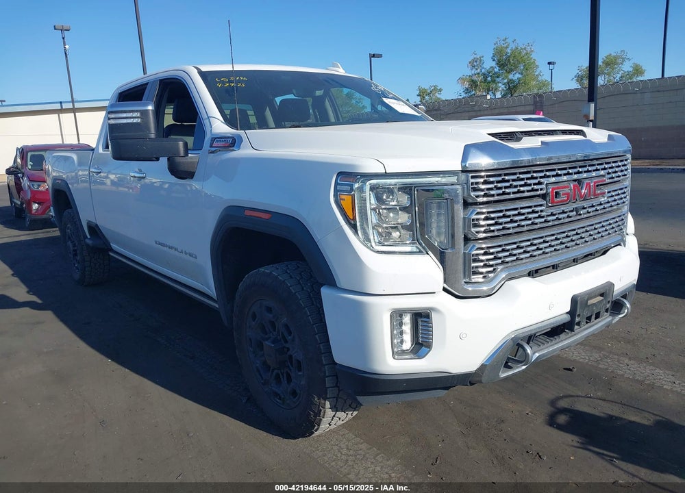 2021 GMC SIERRA 2500HD 4WD  STANDARD BED DENALI VIN: 1GT49REY7MF272638