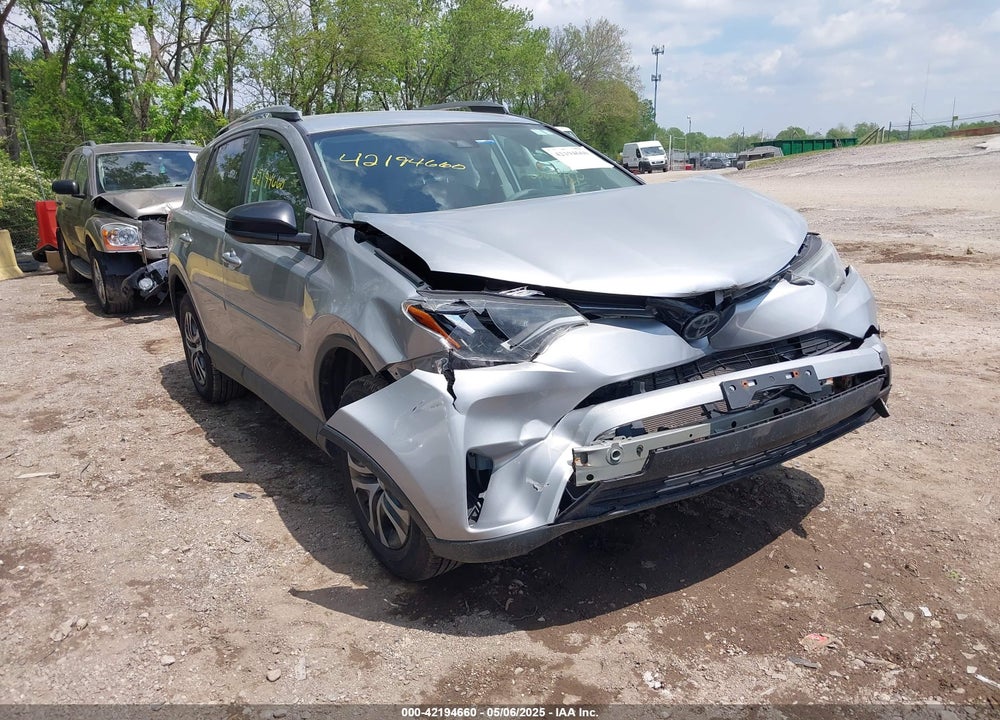 2018 TOYOTA RAV4 LE VIN: 2T3BFREV3JW719918