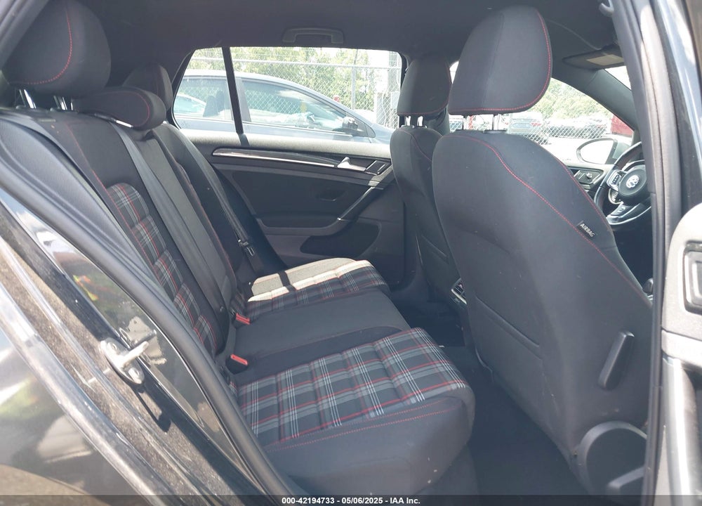2017 VOLKSWAGEN GOLF GTI VIN: 3VW4T7AU7HM068899