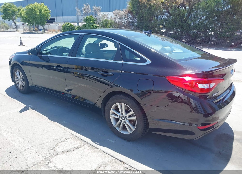 2017 HYUNDAI SONATA VIN: 5NPE24AF3HH558515