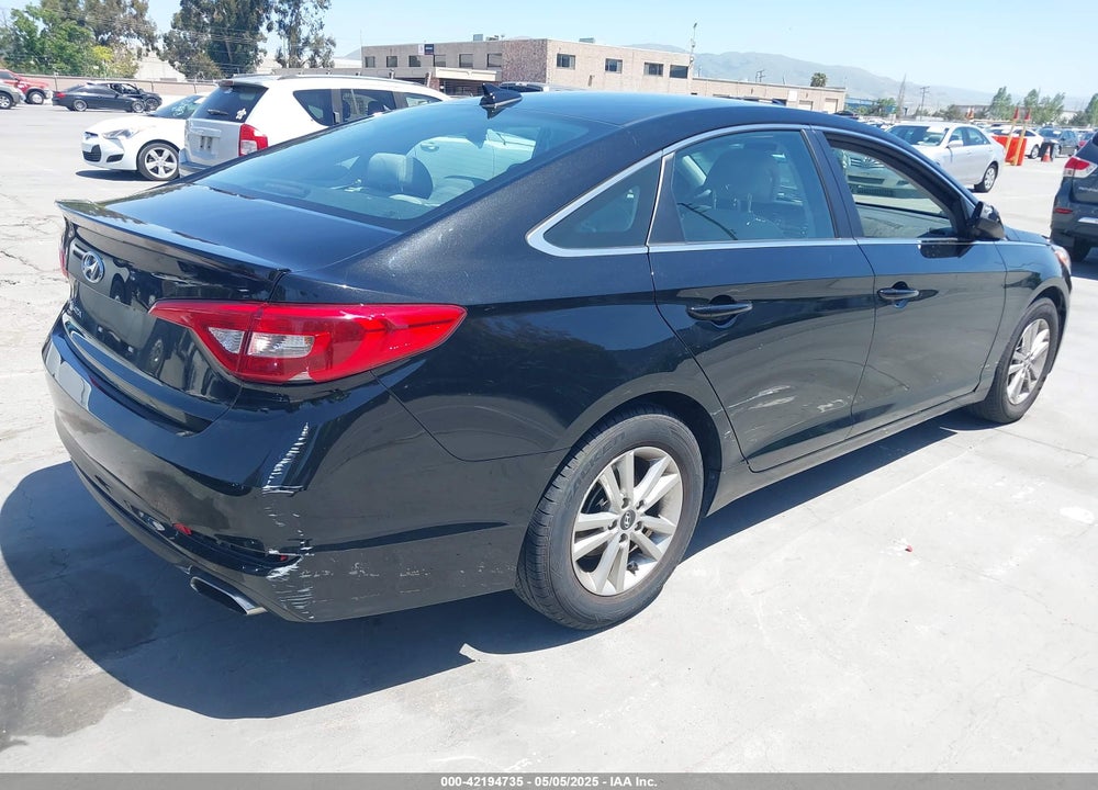 2017 HYUNDAI SONATA VIN: 5NPE24AF3HH558515