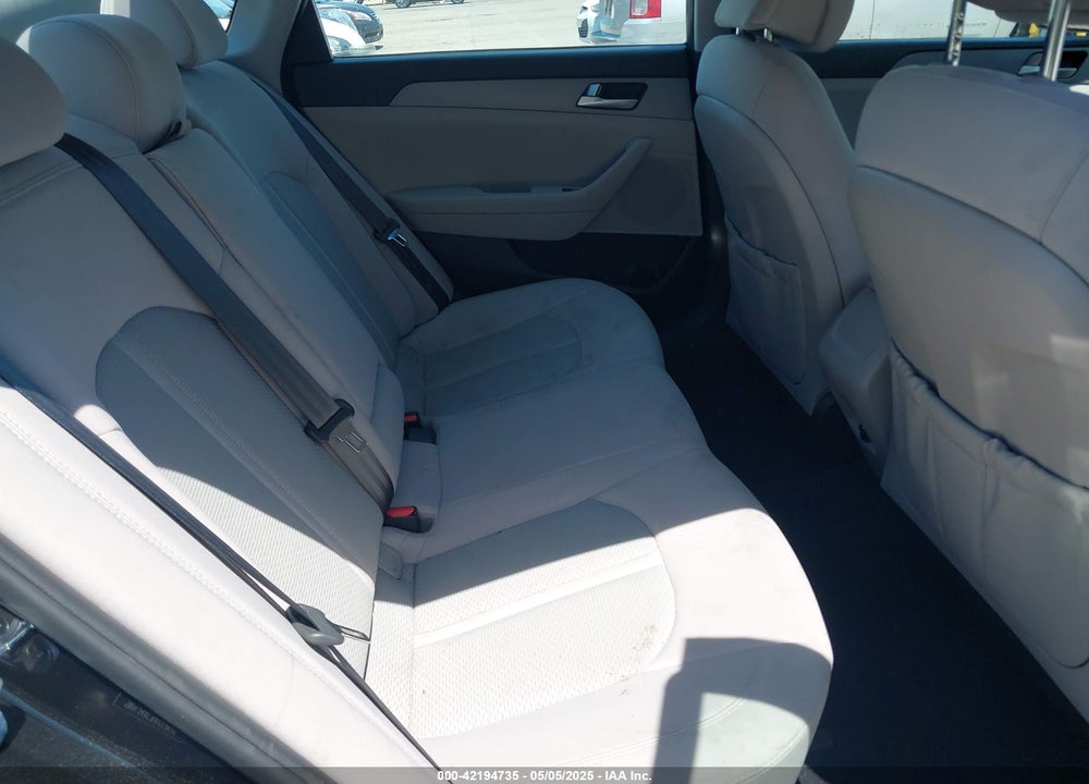 2017 HYUNDAI SONATA VIN: 5NPE24AF3HH558515