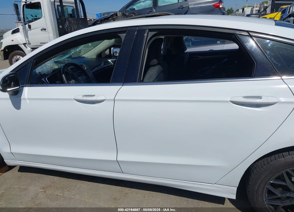 2018 FORD FUSION HYBRID VIN: 3FA6P0LU5JR116239