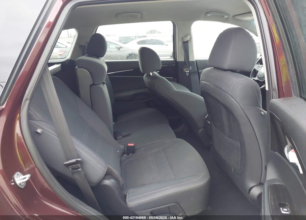 2019 KIA SORENTO VIN: 5XYPG4A3XKG535831