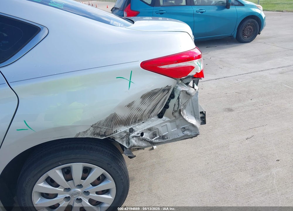 2019 NISSAN SENTRA S VIN: 3N1AB7AP8KY456164