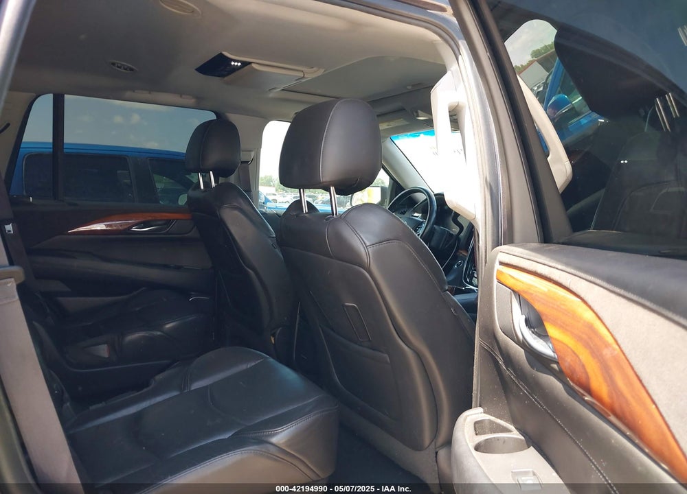 2015 CADILLAC ESCALADE VIN: 1GYS4CKJ3FR178360